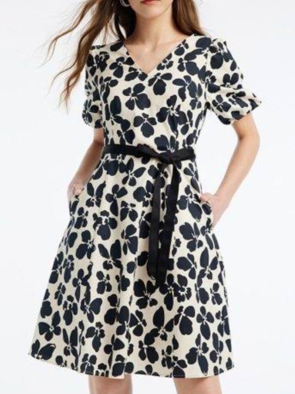 GOELIA Floral Lantern Sleeve A-Line Mini Dress. SIZE M6